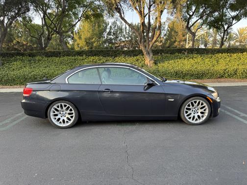 Blue 2007 BMW 328 i
