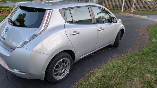 2013 Nissan Leaf S