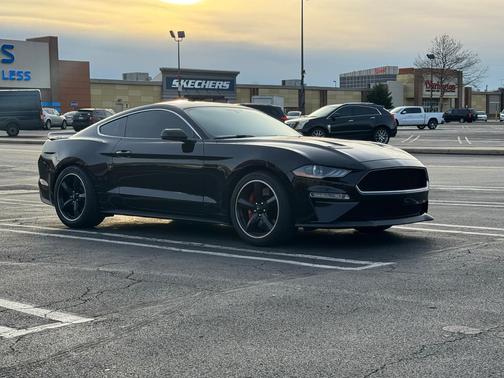 Black 2019 Ford Mustang Bullitt