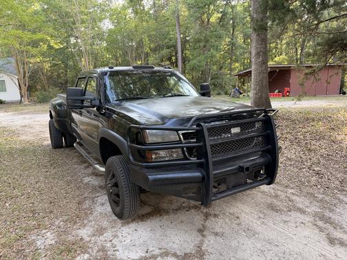 Black 2005 Chevrolet Silverado 3500 LT Crew Cab