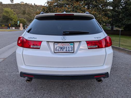 White 2012 Acura TSX 2.4