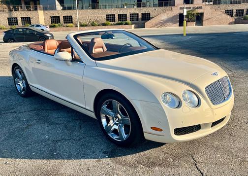 Beige 2008 Bentley Continental GTC Base