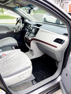 2014 Toyota Sienna Limited