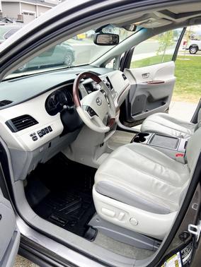2014 Toyota Sienna Limited