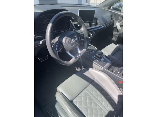 Photo 4 of 26 of 2018 Audi SQ5 3.0T Premium Plus