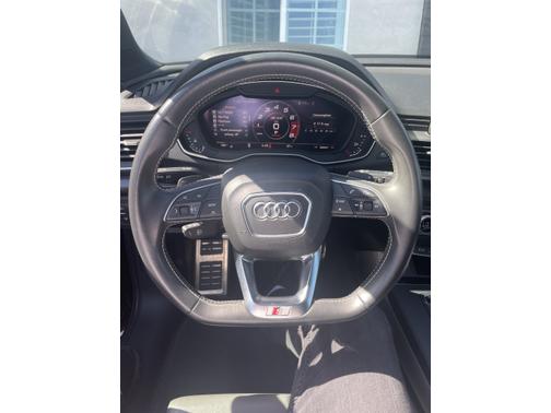 Photo 5 of 26 of 2018 Audi SQ5 3.0T Premium Plus