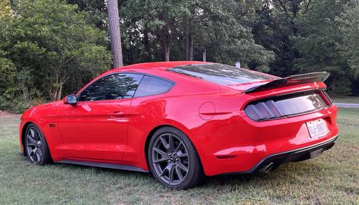 Red 2016 Ford Mustang GT