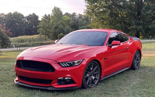 Red 2016 Ford Mustang GT