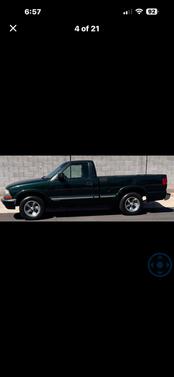 Green 2003 Chevrolet S-10 LS