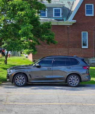 2022 BMW X5 PHEV xDrive45e