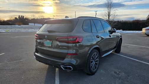 2022 BMW X5 PHEV xDrive45e