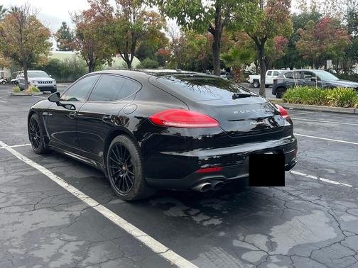 Black 2015 Porsche Panamera Panamera S E-Hybrid