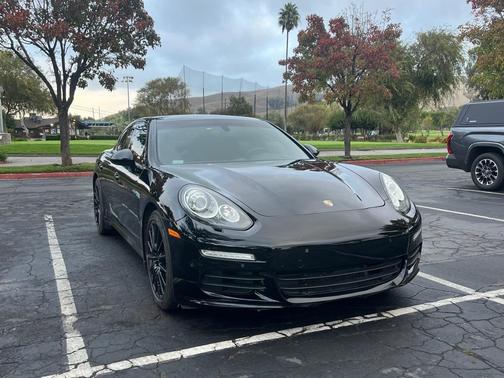 Black 2015 Porsche Panamera Panamera S E-Hybrid