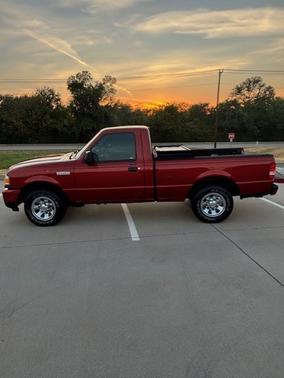 Red 2009 Ford Ranger XLT