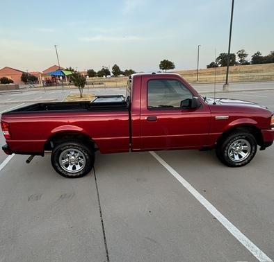 Red 2009 Ford Ranger XLT