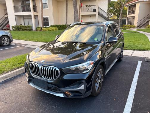 Black 2021 BMW X1 xDrive28i