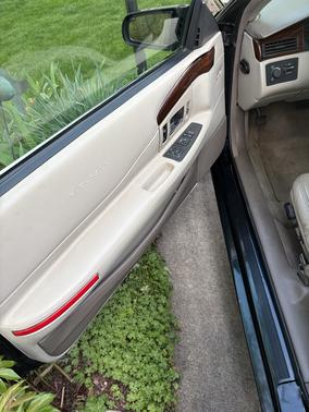Green 1998 Cadillac Eldorado Touring