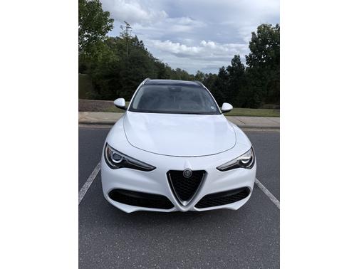 2020 Alfa Romeo Stelvio Base