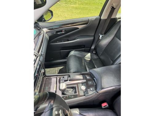2015 Lexus LS 460 Base