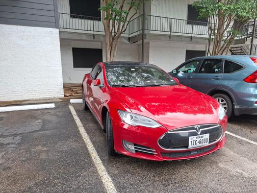 2015 Tesla Model S P85D