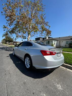 Silver 2018 Chevrolet Malibu LT