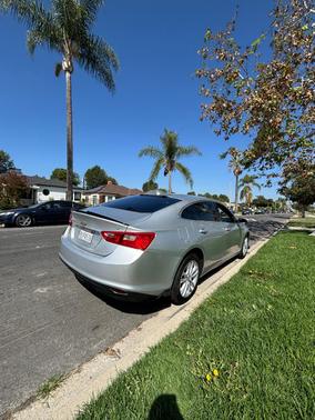 Silver 2018 Chevrolet Malibu LT