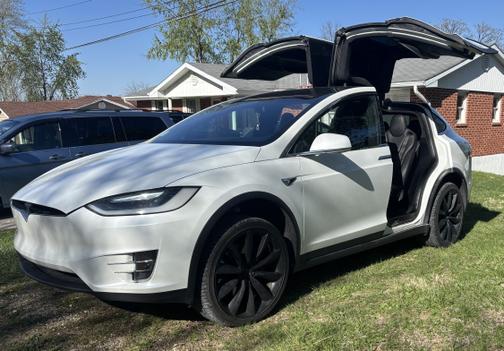 2017 Tesla Model X 75D