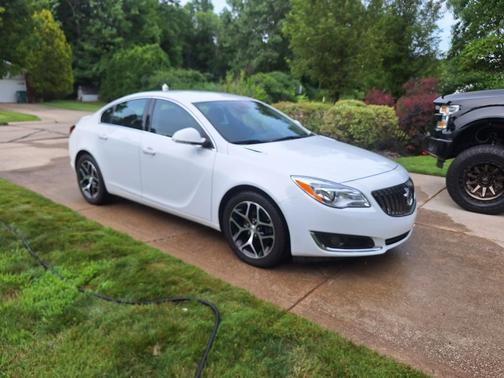 White 2017 Buick Regal Turbo Sport Touring