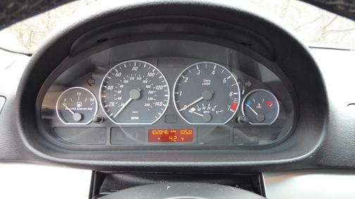 Gray 2004 BMW 330 Ci
