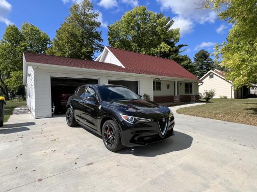 2018 Alfa Romeo Stelvio Quadrifoglio