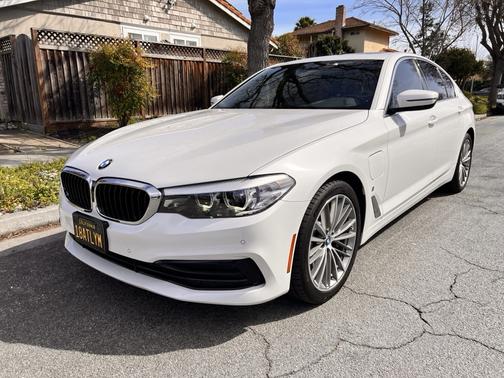 2019 BMW 530e iPerformance