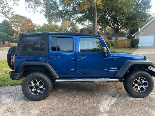 2010 Jeep Wrangler Unlimited Sport