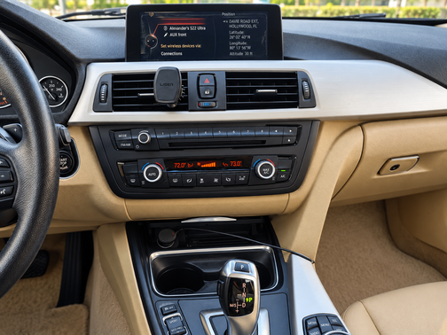 Blue 2015 BMW 320 i