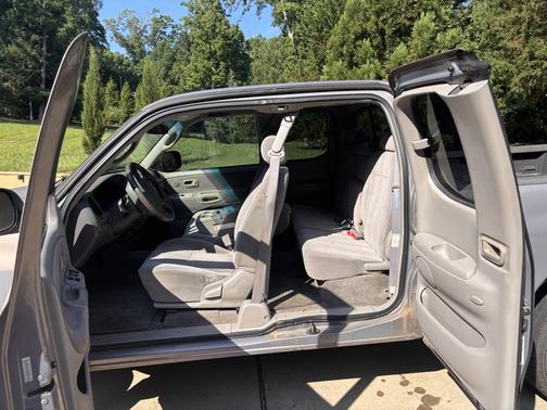 2001 Toyota Tundra SR5