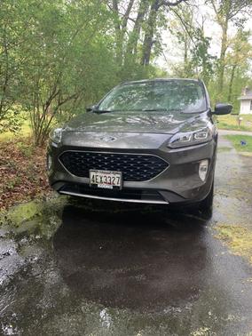 2020 Ford Escape Titanium Hybrid
