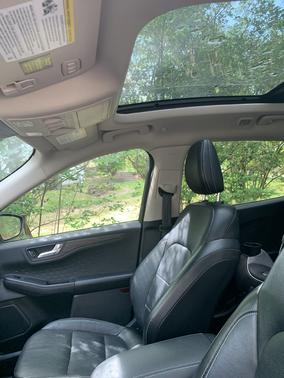 2020 Ford Escape Titanium Hybrid