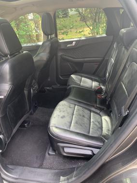 2020 Ford Escape Titanium Hybrid