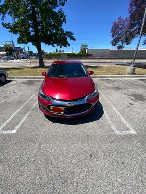 Red 2019 Chevrolet Cruze LT