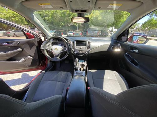 Red 2019 Chevrolet Cruze LT