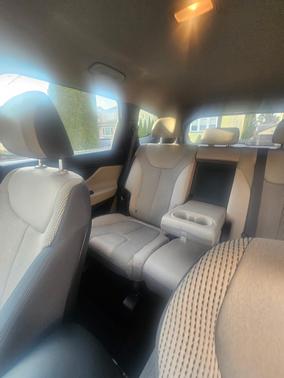 2021 Hyundai SANTA FE SE