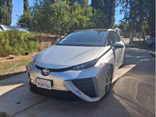 2018 Toyota Mirai Base