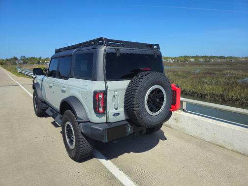 Gray 2024 Ford Bronco Outer Banks