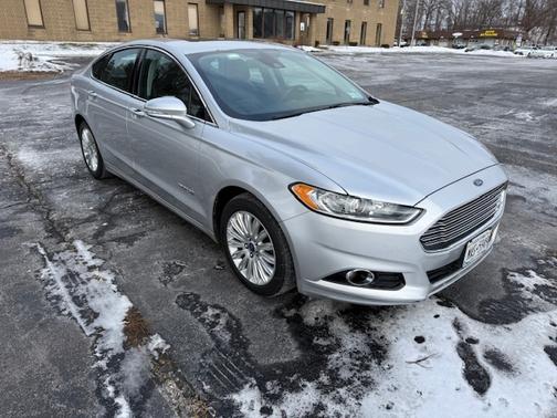2013 Ford Fusion Hybrid SE Hybrid