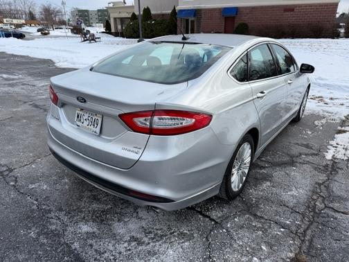 2013 Ford Fusion Hybrid SE Hybrid