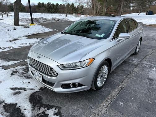2013 Ford Fusion Hybrid SE Hybrid