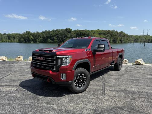 2021 GMC Sierra 2500 AT4
