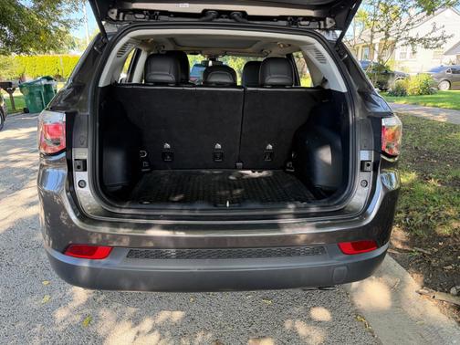 Black 2018 Jeep Compass Limited
