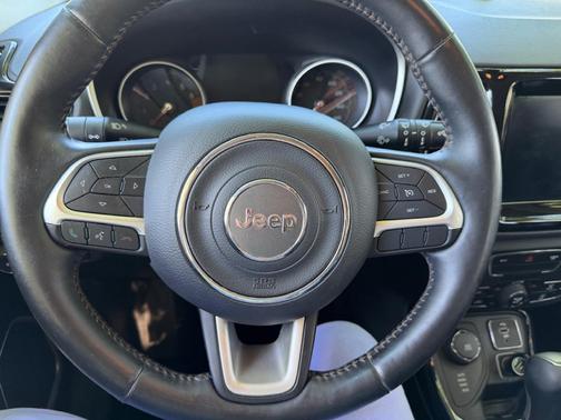 Black 2018 Jeep Compass Limited