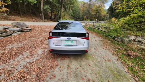 2019 Toyota Prius LE