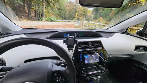 2019 Toyota Prius LE